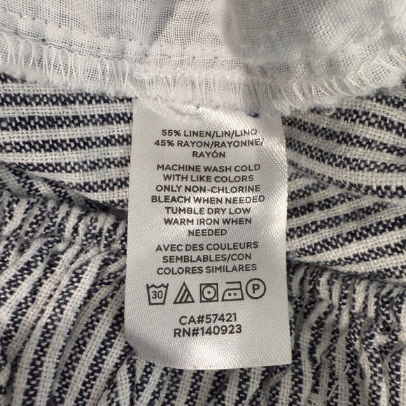 LOFT Petite Wide Leg Crop Belted Linen Stripe Pants (XSP) - Picture 9 of 9